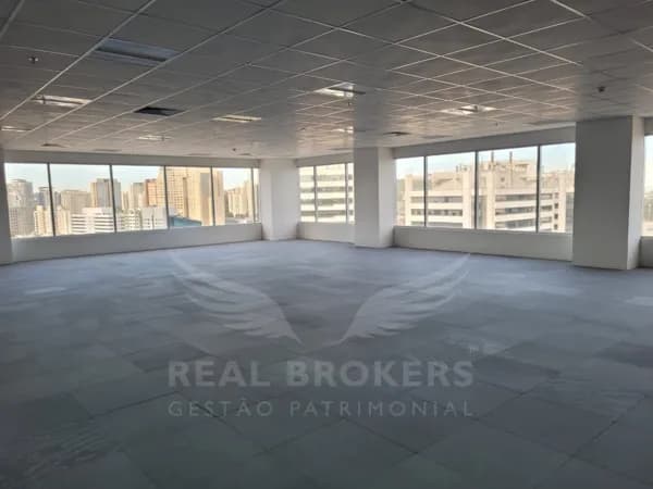 Sala comercial para locação com 495m² em Alphaville