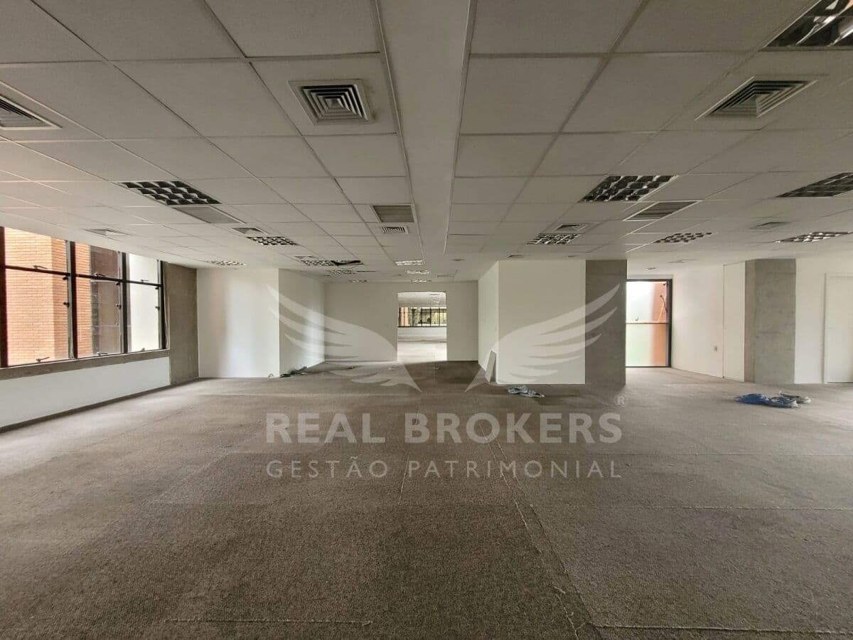 Laje corporativa para Locação com 1100m² em Alphaville