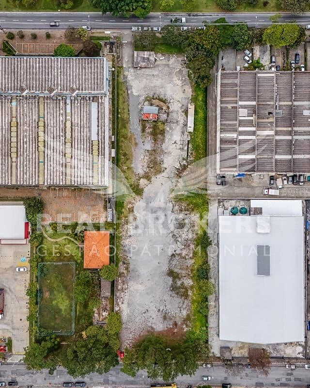 Terreno Industrial/Comercial de 2.737 m² no Tamboré – Barueri - SP