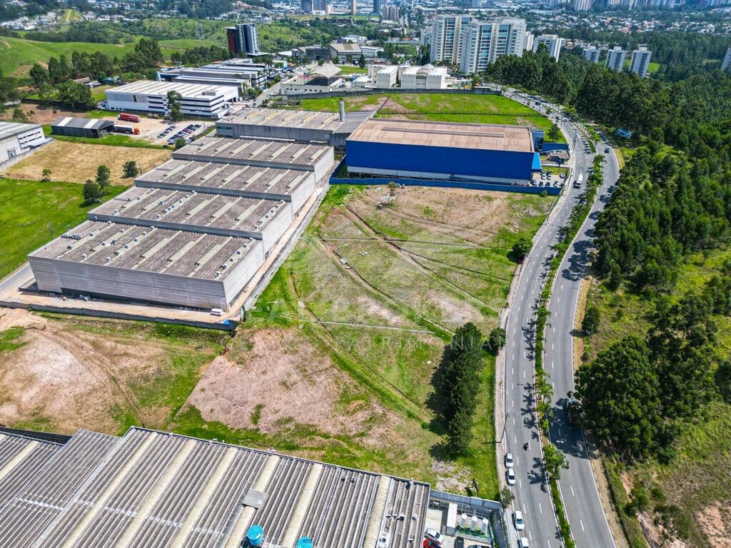 Terreno comercial para venda em Alphaville