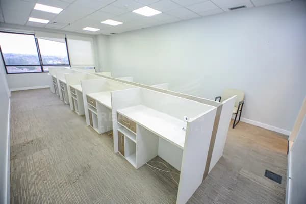 Sala comercial com 162 m² para locação em Alphaville