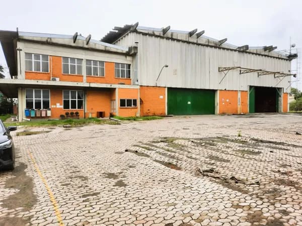 Galpão para Venda em Canoas / RS com 3.707m² de área construída e 29.025m² de área de terreno