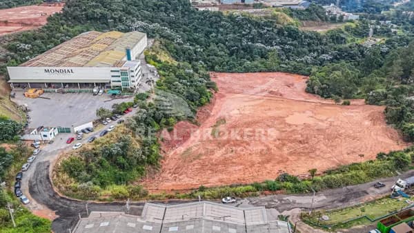 Área em Loteamento Industrial