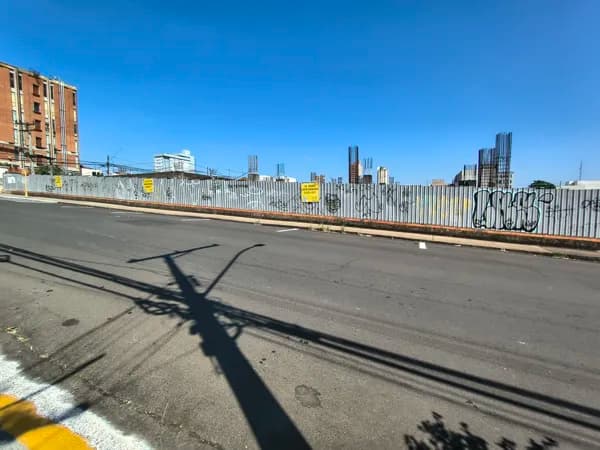 Lote/Terreno em Bauru - Centro