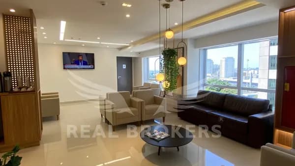 Sala comercial para área médica / clínica à venda em Alphaville