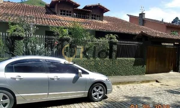 Samambaia ' Linda Mansão em Condomínio Fechado de Alto Luxo