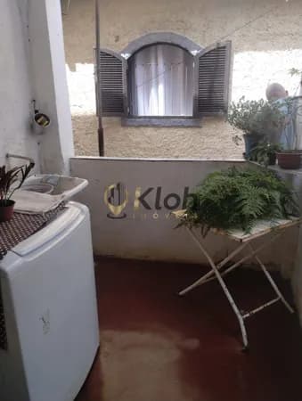 Bairro Castrioto = 2 Casas - Sem garagem e nao aceita financiamento bancario