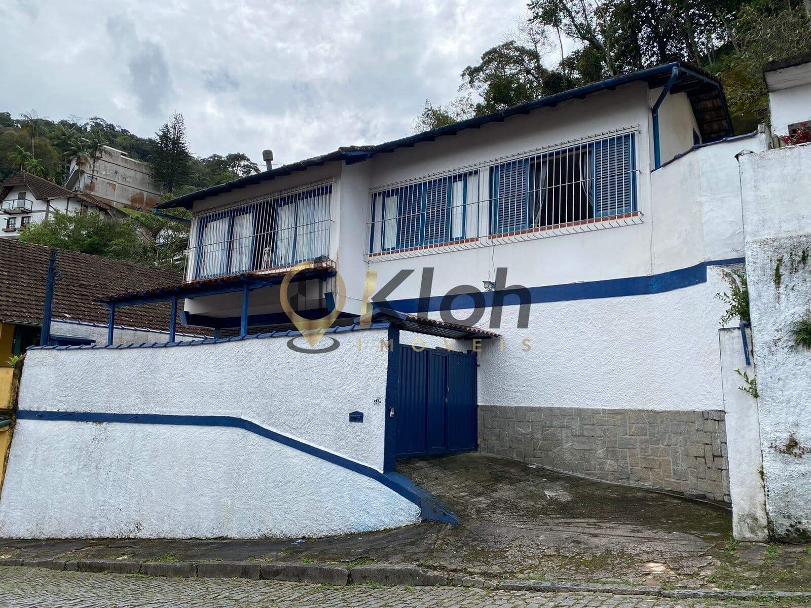 Bingen . Casa Alto Padrão com 4 qts ' Aceita Financiamento Bancario