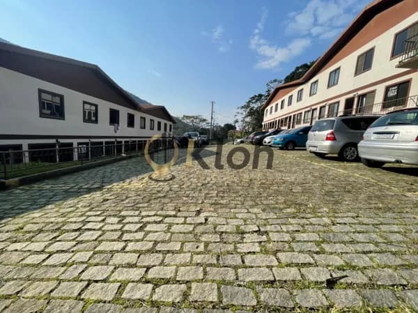 Apartamento Duplex em São Sebastião, Petrópolis/RJ