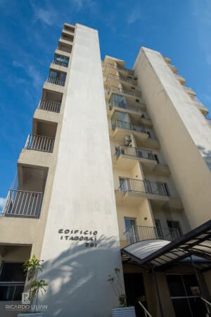 "Espaçosa cobertura duplex de 3 dormitórios e duas vagas de garagem: seu novo lar perto de tudo!"