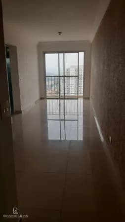 Apartamento com 2 dormitorios, sacada e uma vaga localizado proximo ao metro Tucuruvi.