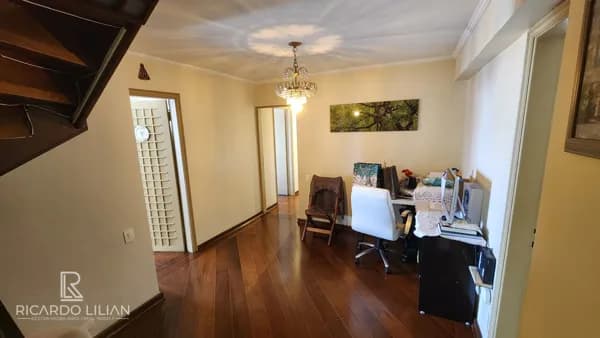 Cobertura Duplex com 4 dormitorios, 2 vagas e uma vista maravilhosa.