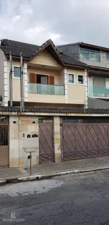 Sobrado triplex com 3 suites e duas vagas na Vila Rosália - Guarulhos - A VENDA!!!