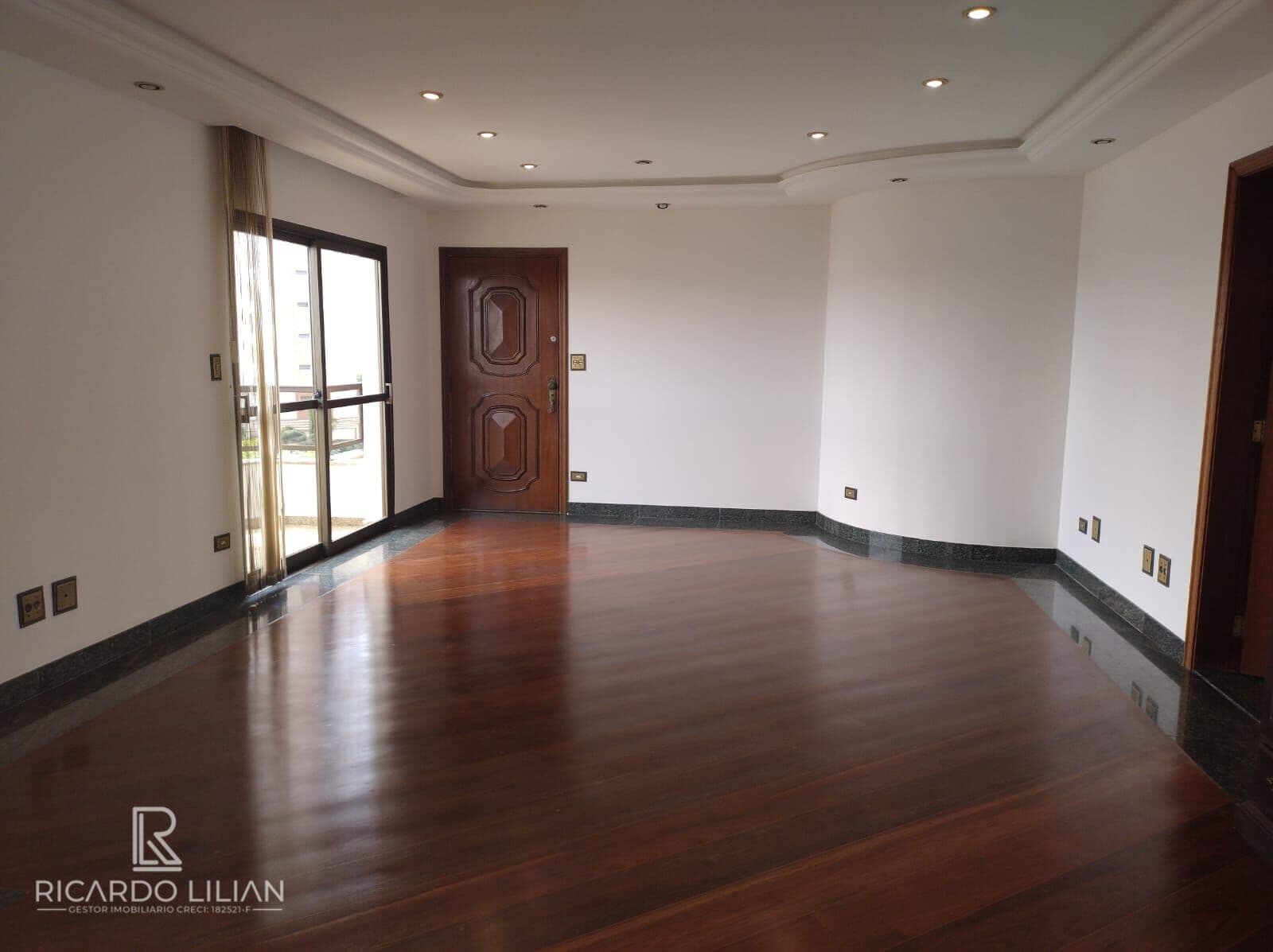 Apartamento Alto Padrão em Vila Regente Feijó, São Paulo/SP