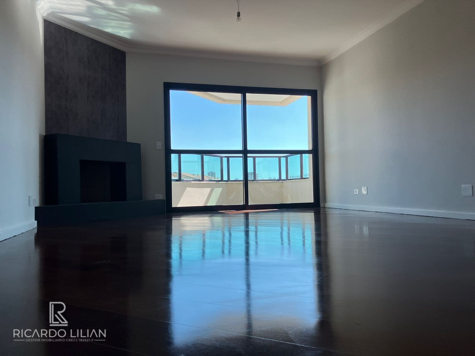 Luxo e Conforto: Apartamento de Alto Padrão a 1100 metros do Metrô Jardim São Paulo!