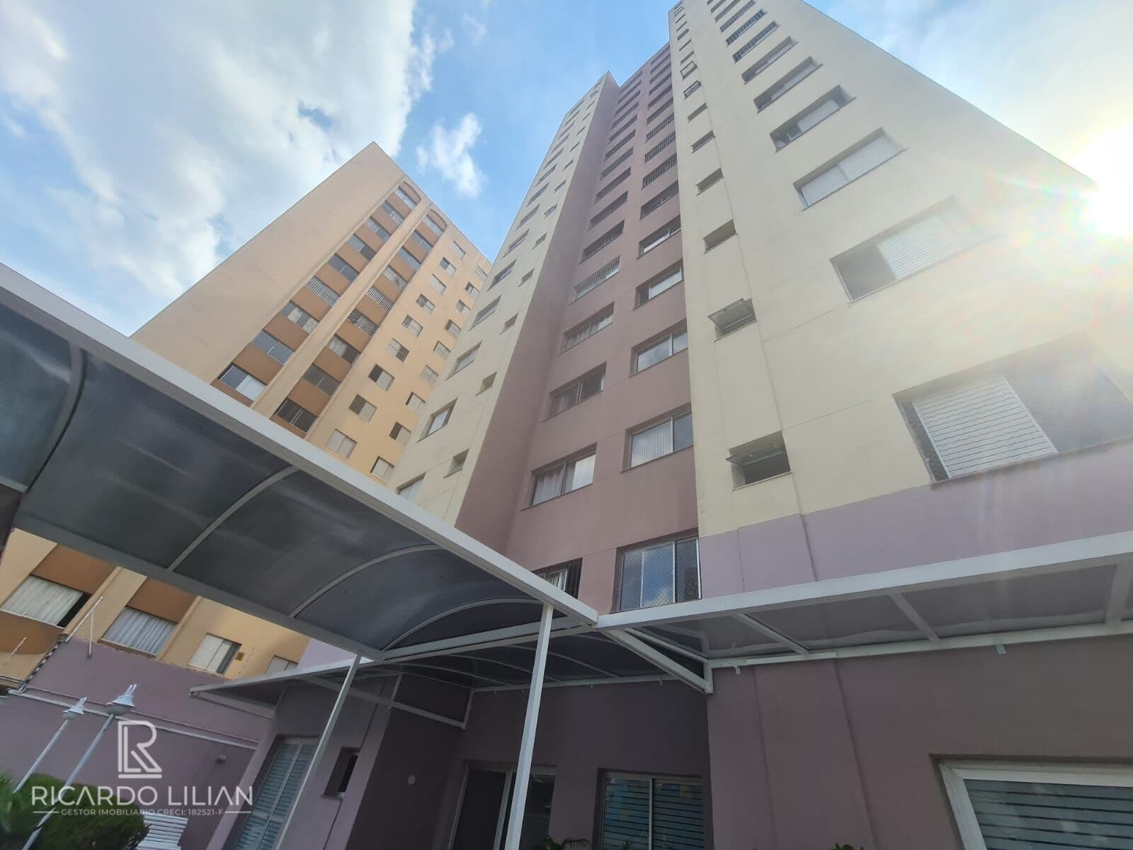 Apartamento com 55m² - 2 dormitorios, vaga de garagem - Porteira fechada - Sacomã - AVENDA!!!