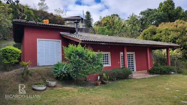 Chácara de Condominio eem Atibaia 2.000m² (Terreno com duas frentes)