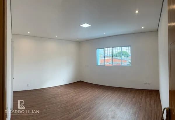 Apartamento com 72m², reformado e com duas suítes a venda na Moóca