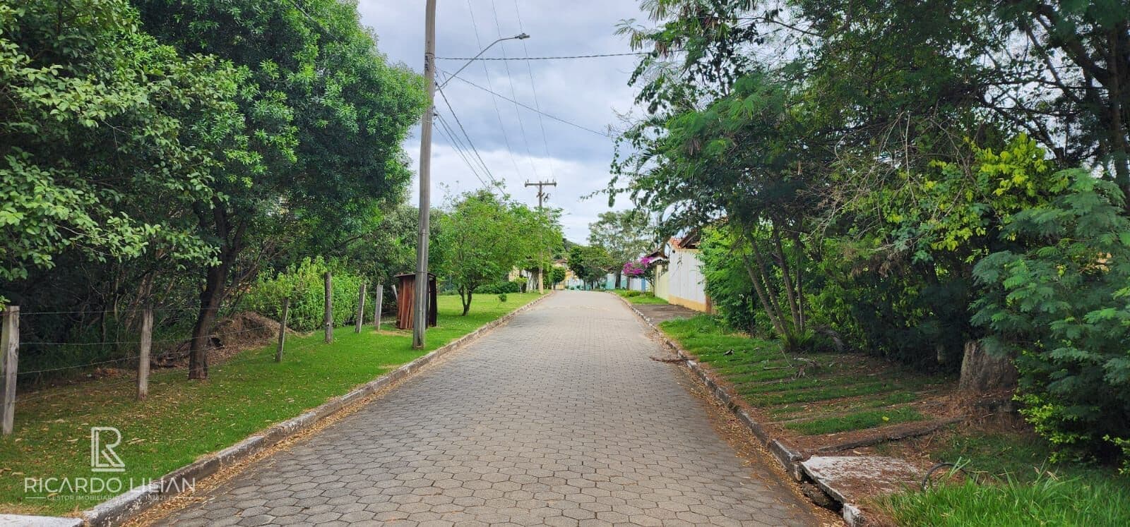 Oportunidade imperdível! Terreno de condomínio em Atibaia com vista deslumbrante e infraestrutura completa!