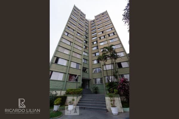 "Ótima oportunidade! Apartamento de 2 quartos com armários, lazer completo e localização privilegiada!"