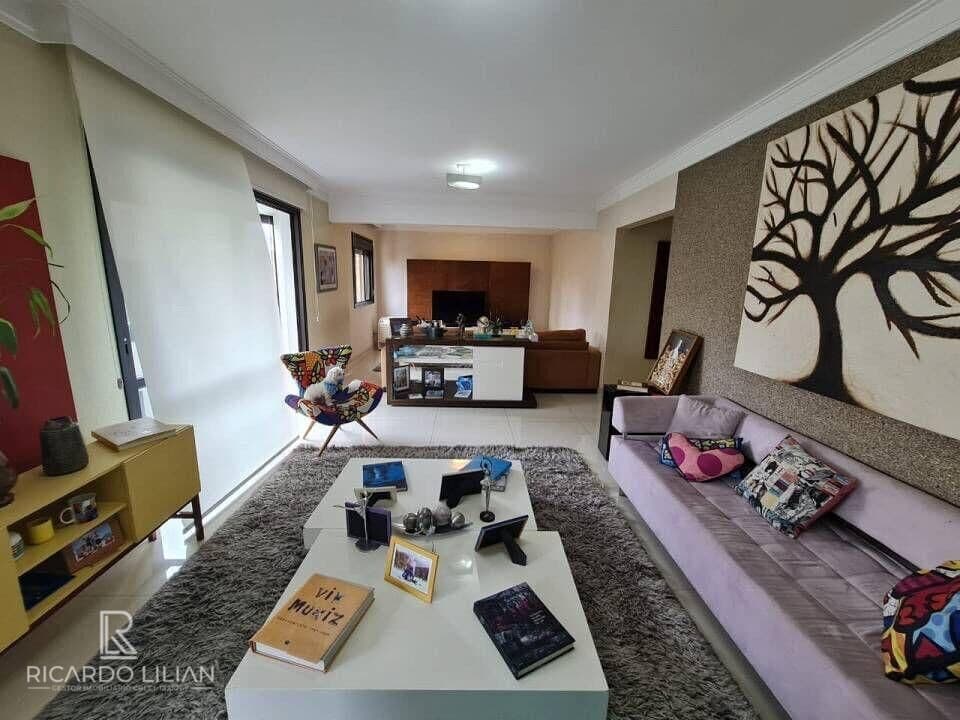 OPORTUNIDADE PARA INVESTIMENTO !! "Apartamento na Pompéia: 3 Suítes, Varanda Gourmet e Lazer Exclusivo!"