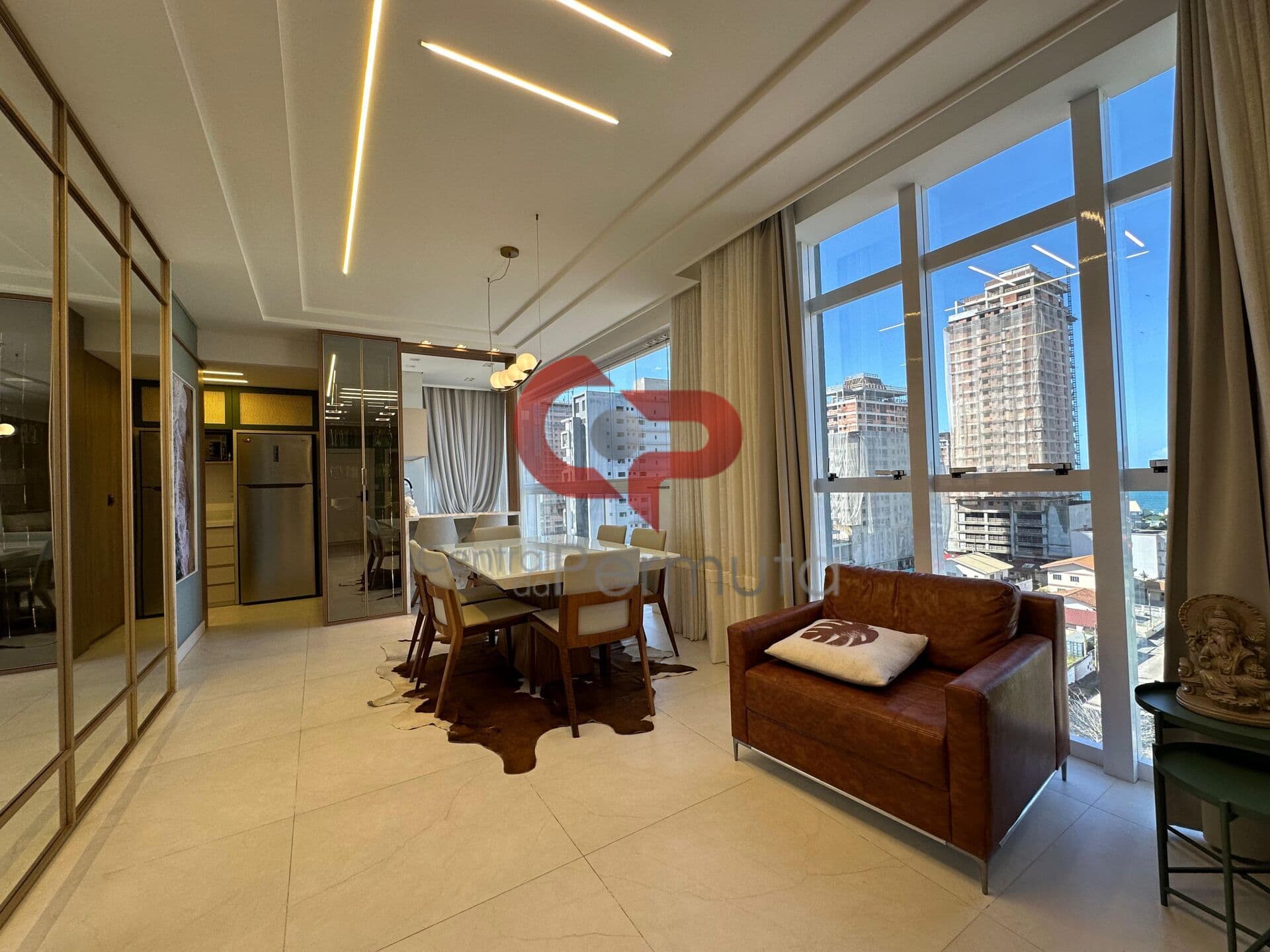 Apartamento Alto Padrão em Balneário Pereque, Porto Belo/SC