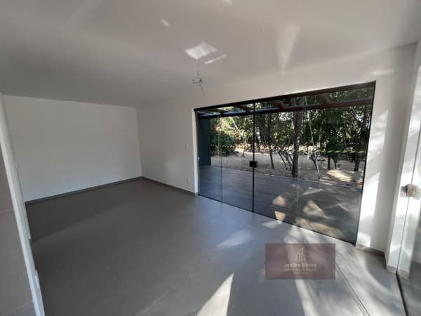Casa Geminada para Venda em Praia do Forte Mata de São João-BA
