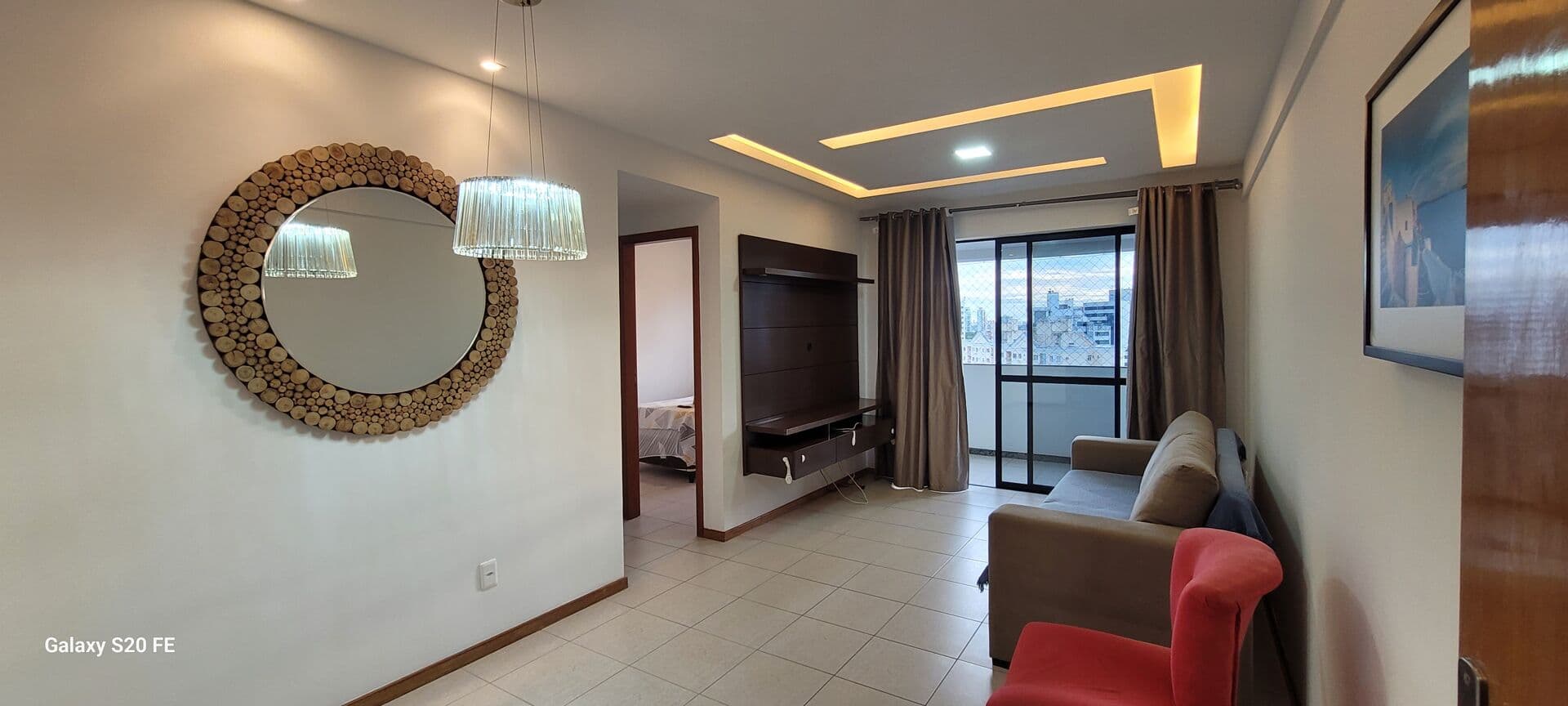 Apartamento Padrão Semi-Mobiliado