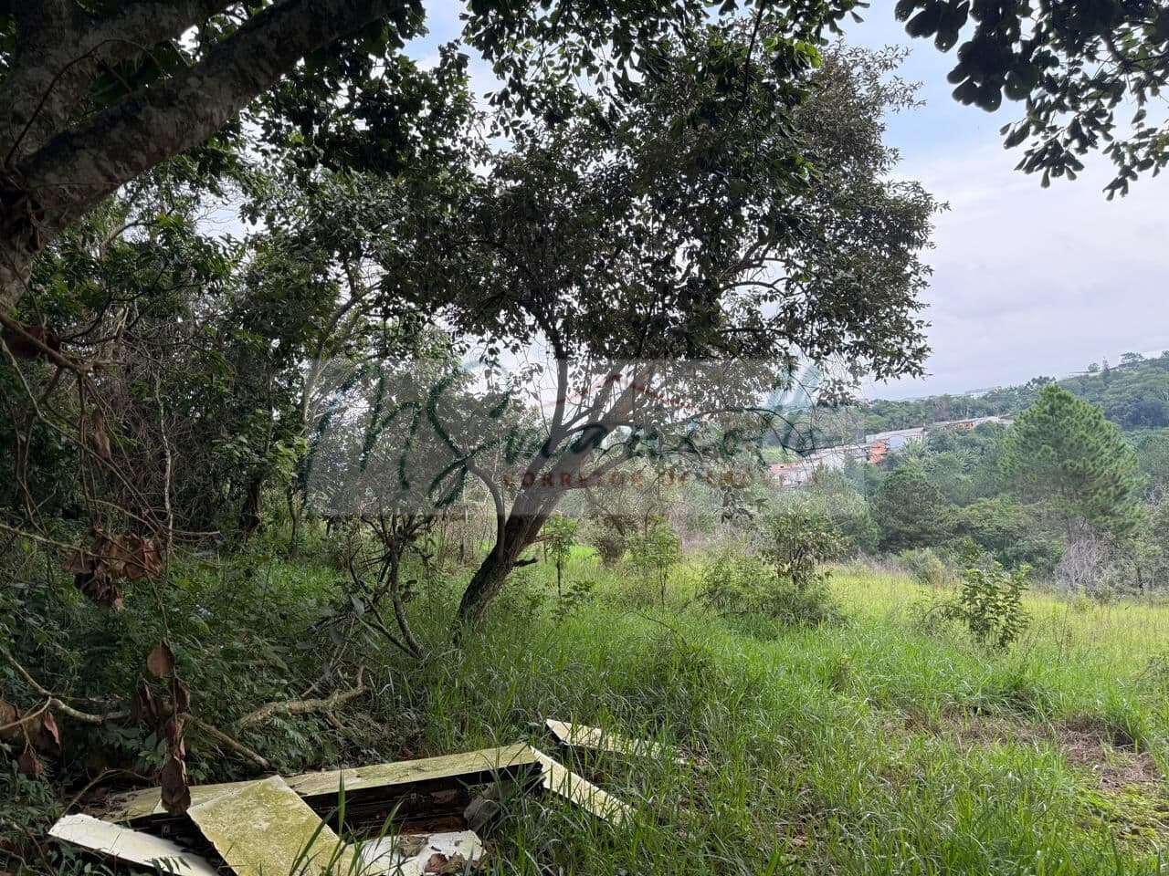 Lote/Terreno em Itapecerica da Serra - Embu Mirim