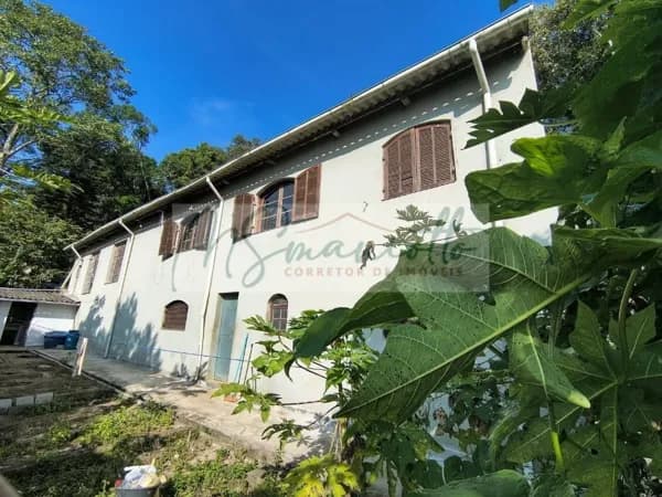 Fazenda/Sítios/Chácaras em Itapecerica da Serra - Itaquaciara