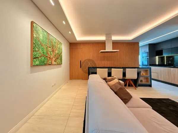 Apartamento Amplo e Decorado no Centro de São José dos Pinhais – 3 Quartos e 2 Vagas