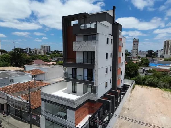 Apartamento Cobertura Duplex com elevador a venda no Centro de São José dos Pinhais