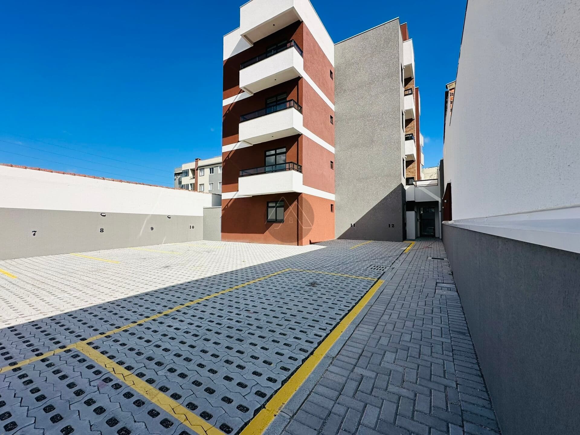 3 Quartos com Varanda Gourmet e Terraço – Próx. Av. das Torres