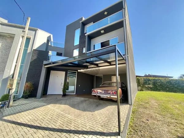 Triplex mobiliado no condomínio fechado Green Gold