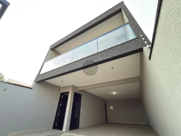 Triplex à Venda no Bairro Braga – 160 m², 3 Quartos, 2 Suítes
