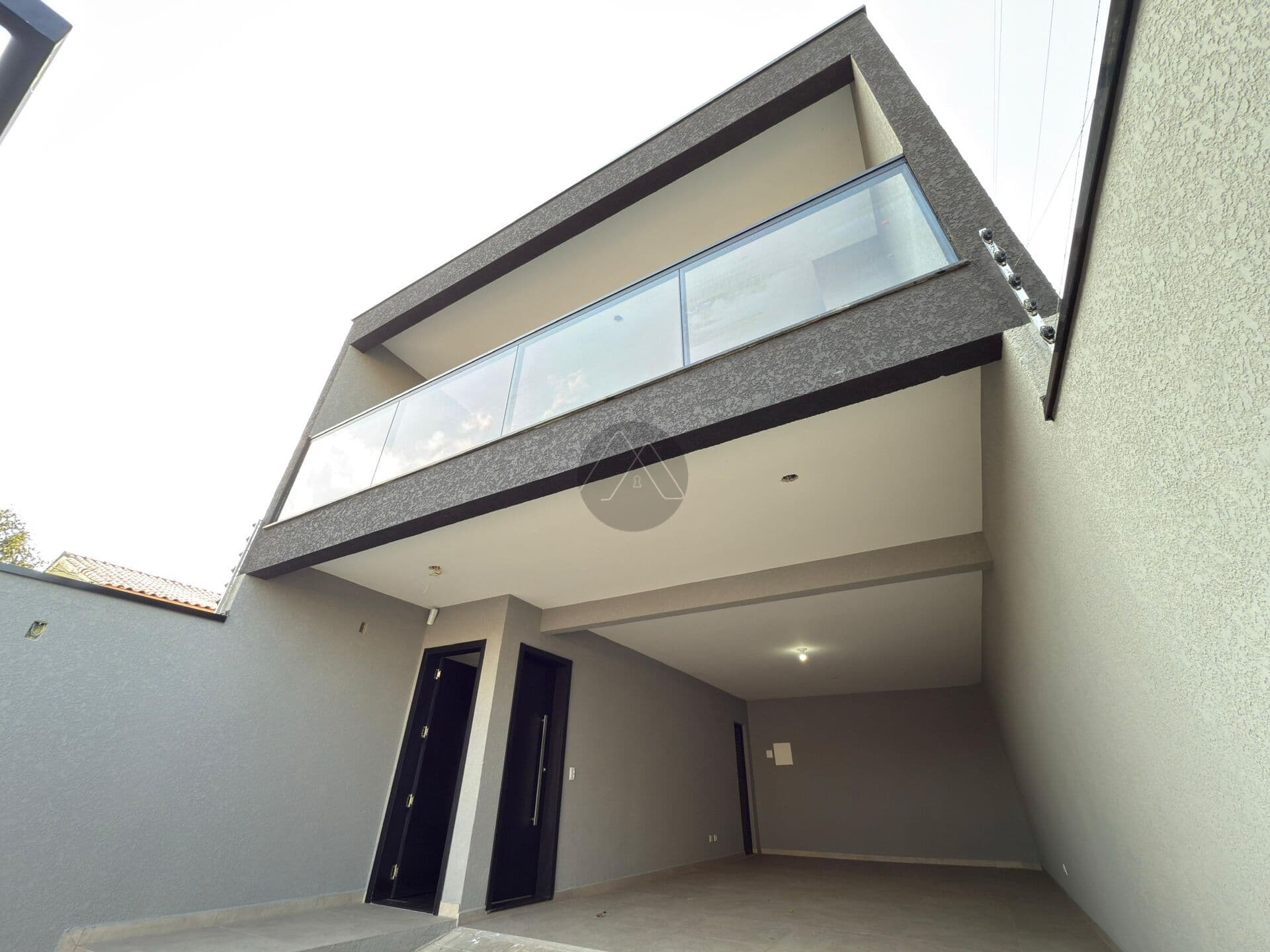 Triplex à Venda no Bairro Braga – 160 m², 3 Quartos, 2 Suítes
