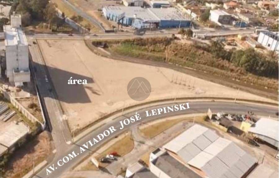 Área com 03 frentes localizada a poucos metros do aeroporto Internacional Afonso Pena