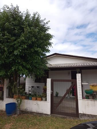 Casa à venda em Criciúma/SC