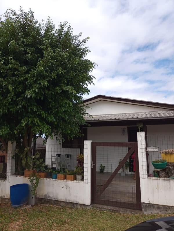 Casa à venda em Criciúma/SC