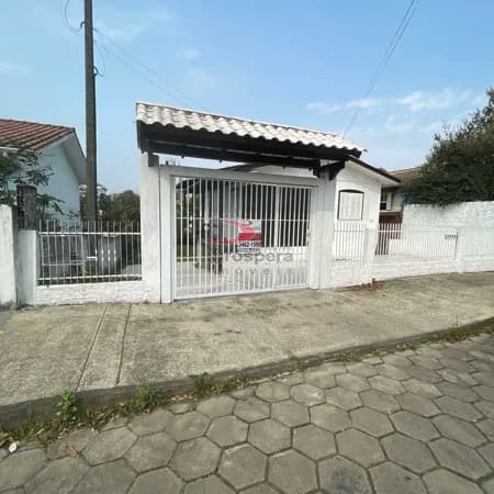 Casa em Içara - Demboski