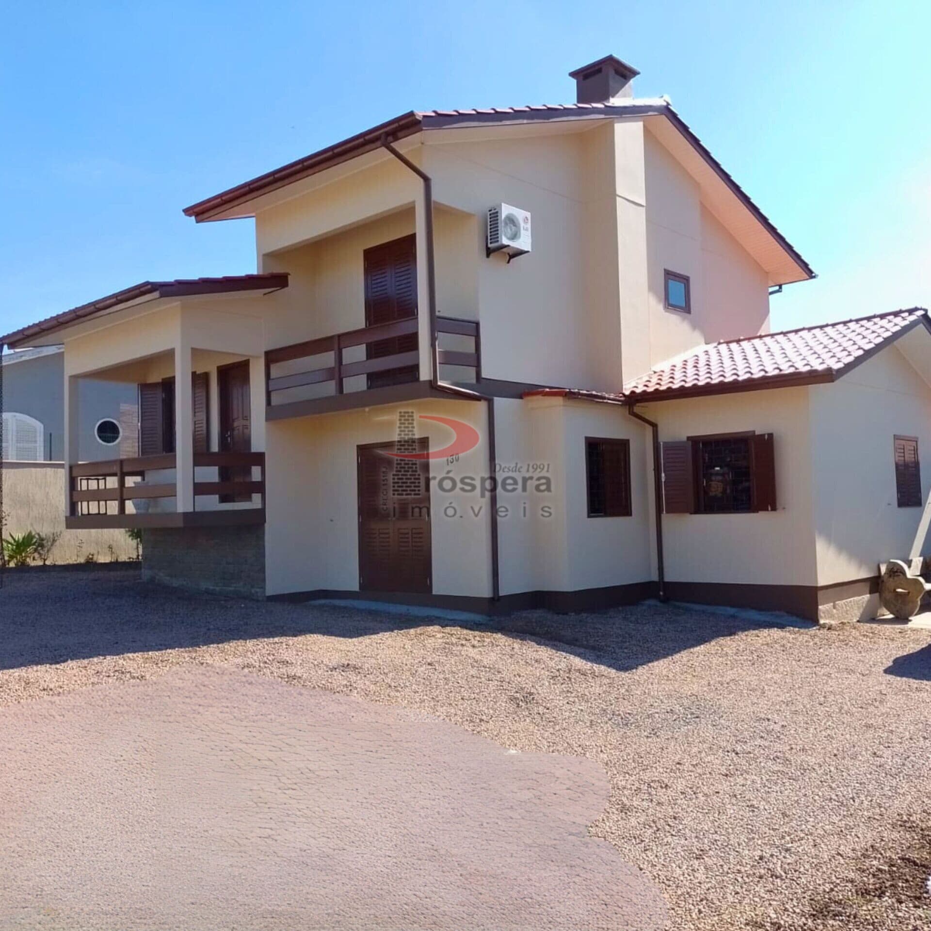 Casa em Criciúma - Laranjinha