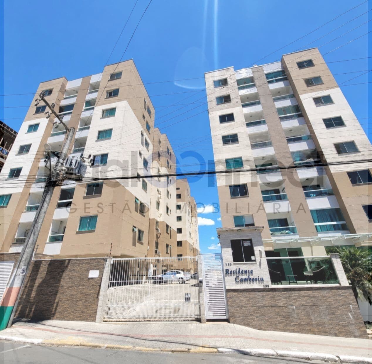 Apartamento semi mobiliado para aluguel anual - Edifício Camboriú Residence