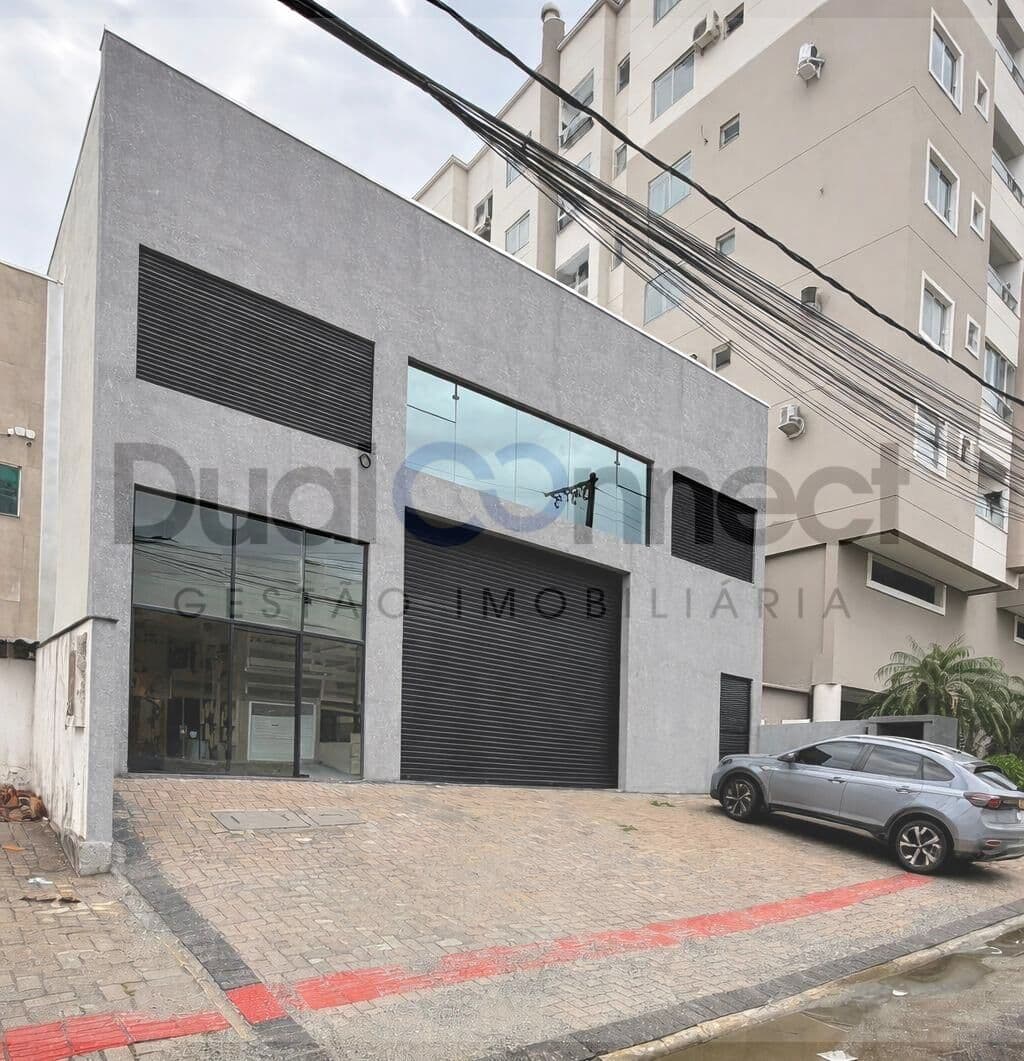 Galpão Comercial para aluguel anual