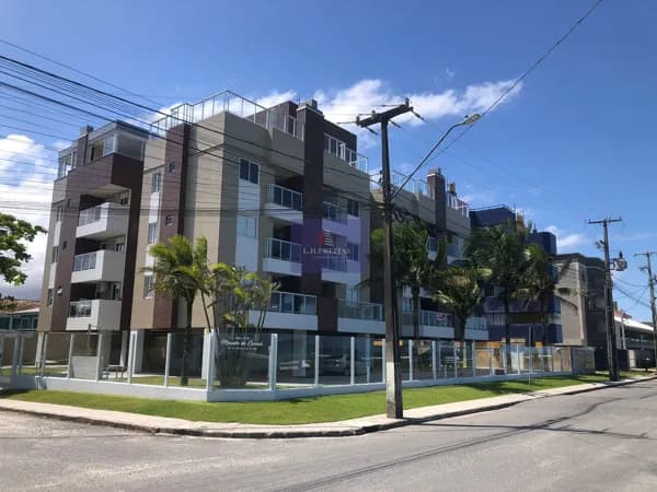 Lindo apartamento de frente para o mar para locação diária em Matinhos!