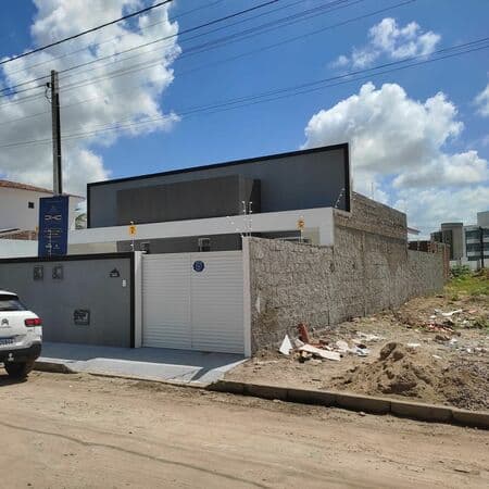 EXCELENTE OPORTUNIDADE DE CASAS CONJUGADAS