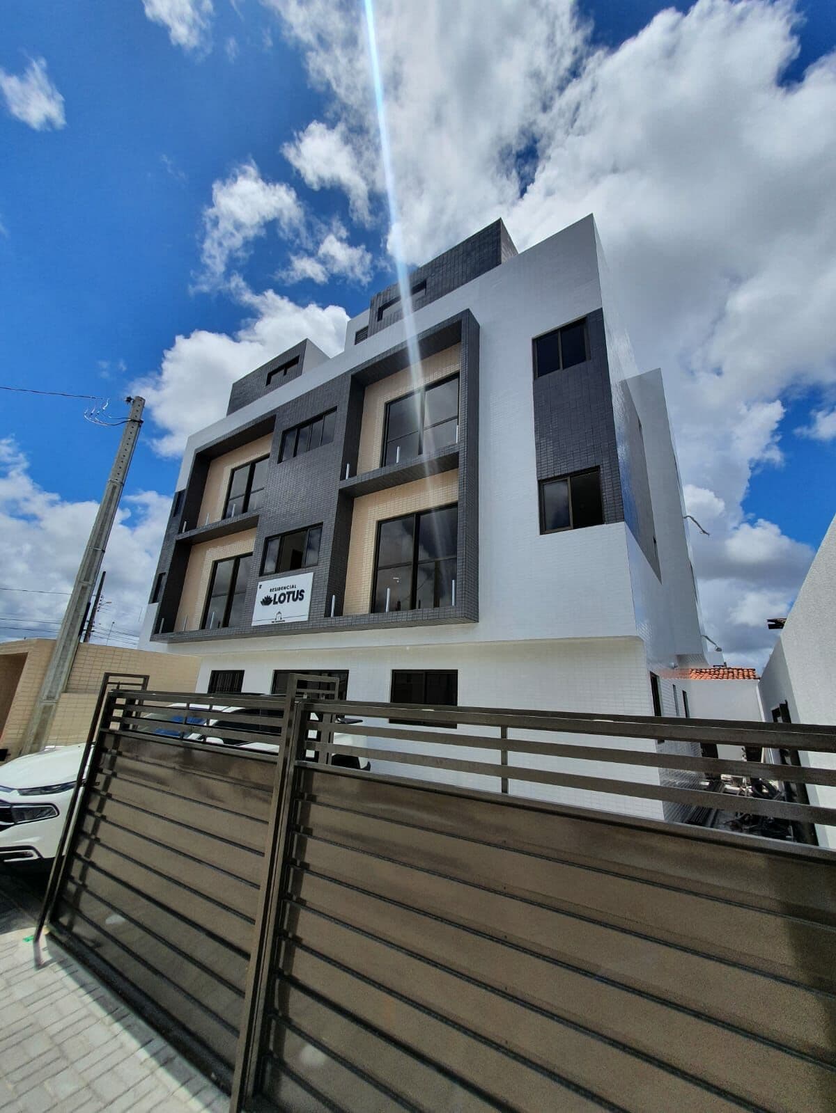 RESIDENCIAL LOTUS