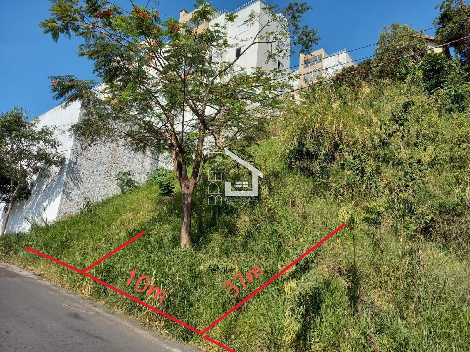 Área Residencial em Centro, Águas de Lindóia/SP