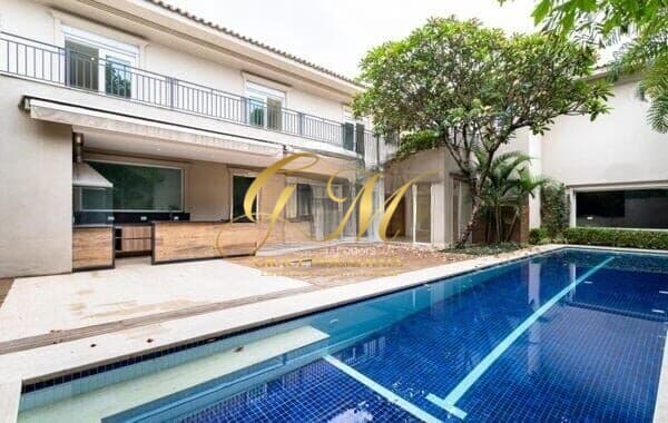 Casa Alto Padrão á venda 4 Quartos, 4 Vagas, 650M², Jardim Luzitânia, São Paulo - SP