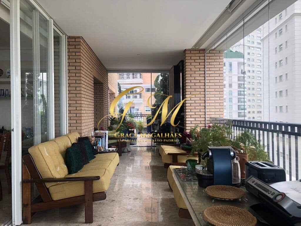 Apartamento Alto Padrão em Moema, São Paulo/SP