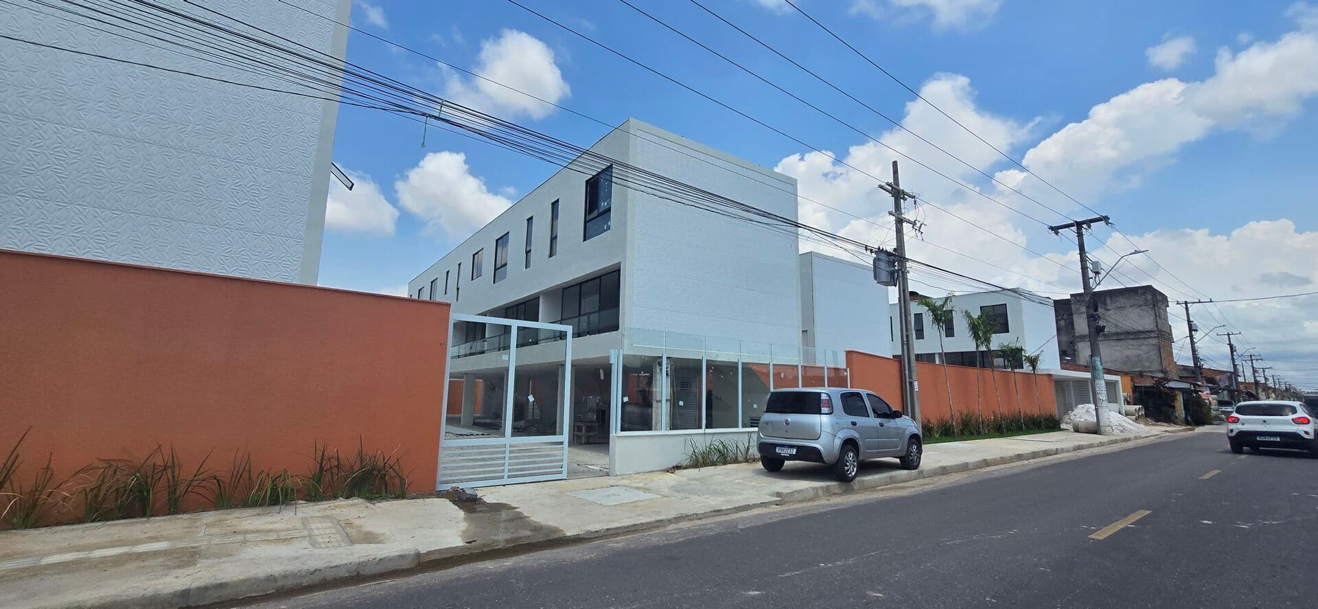 VILA VARANDA Seu novo lar está pronto! Casa com suíte e quintal na Cidade Nova